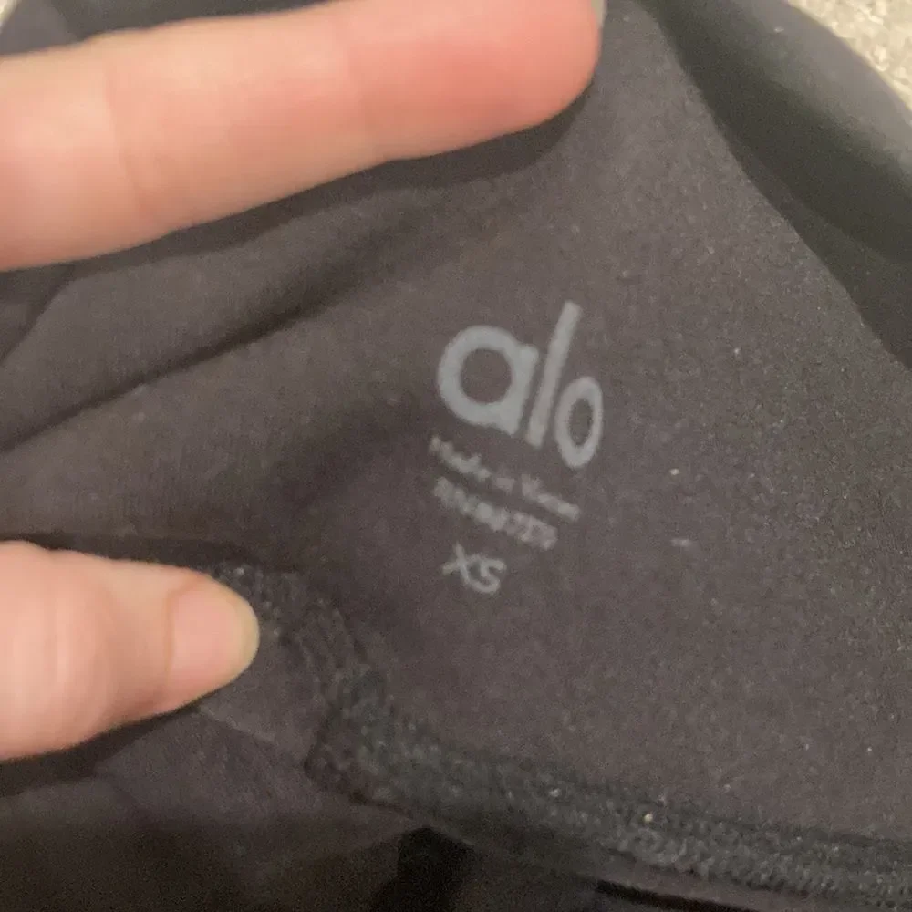 Alo leggings - so sexy and fun!